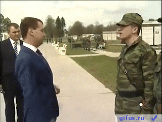 Некомпетентный Медведев