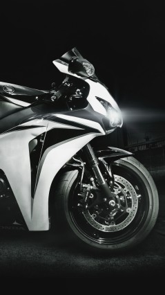 Черно-белый спортивный мотоцикл
