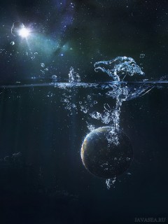 Планета Земля в воде, в космосе
