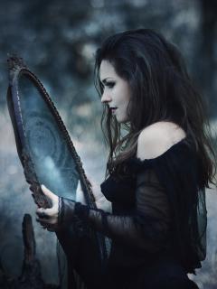 Ведьма и зеркало