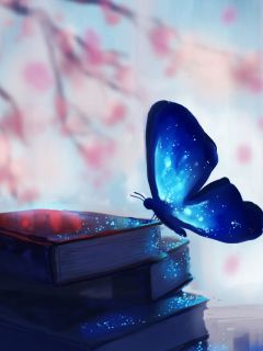 Бабочка на книгах